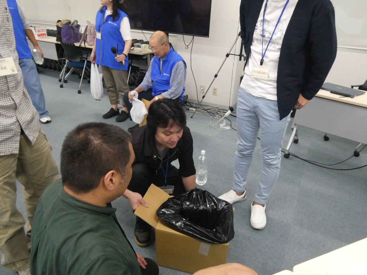 段ボールトイレ